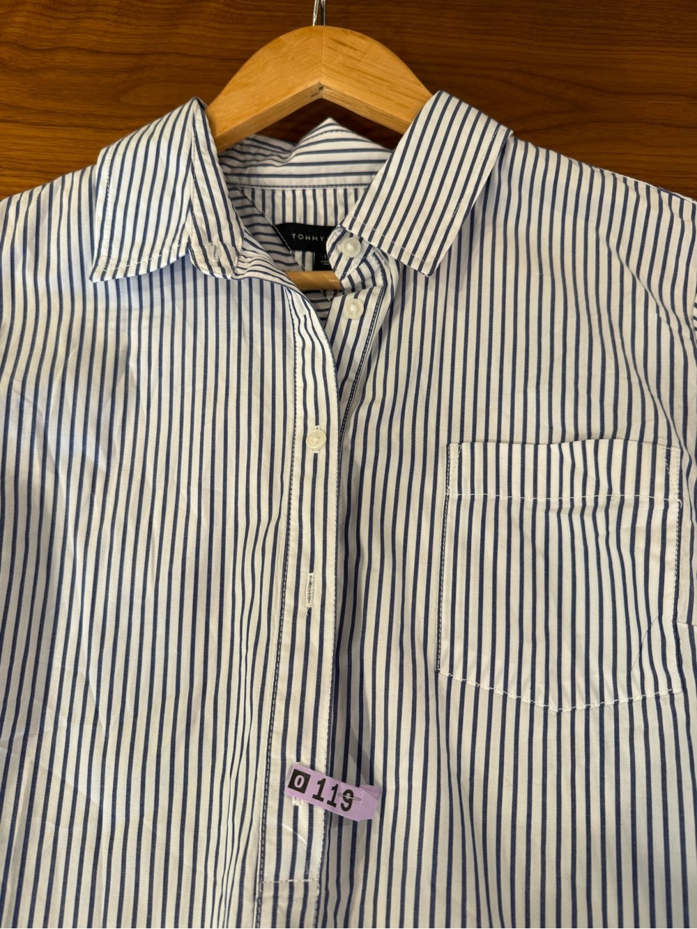 Tommy Hilfiger Blue & White Striped Roll Tab Sleeve Popover Shirt Large L - Picture 4 of 5